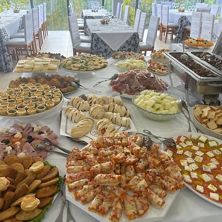 Restaurante Residencial Pizzaria S. Estevao Агиар-да-Бейра Экстерьер фото