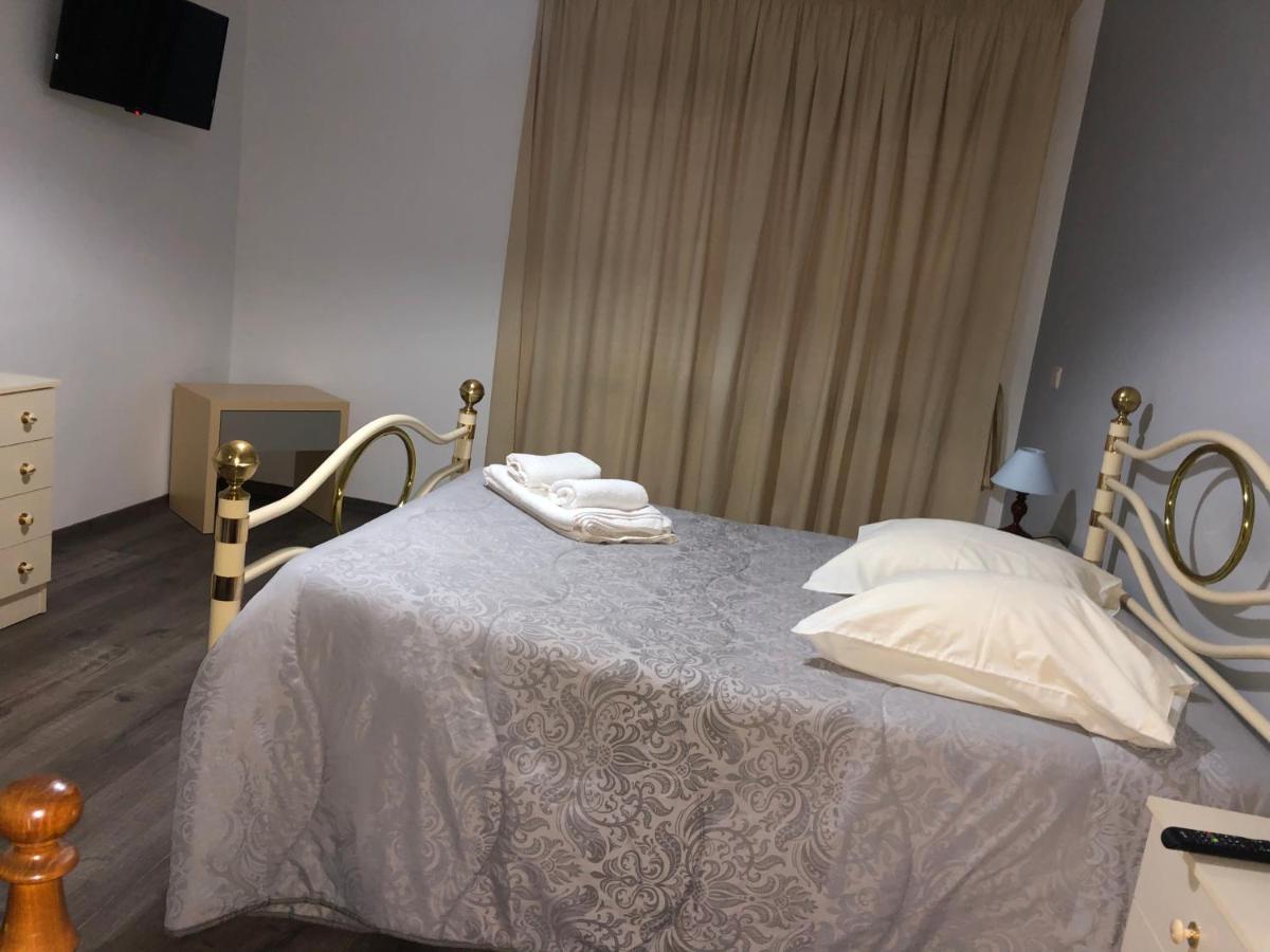 Restaurante Residencial Pizzaria S. Estevao Агиар-да-Бейра Экстерьер фото